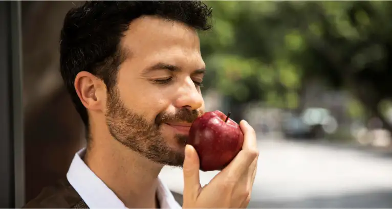 بوی غذا
